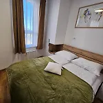 Lejlighed Privatni A31 Vucko 4*