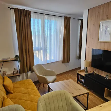 Privatni A31 Vucko Apartament 4*