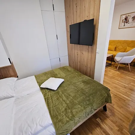 Privatni A31 Vucko 4*