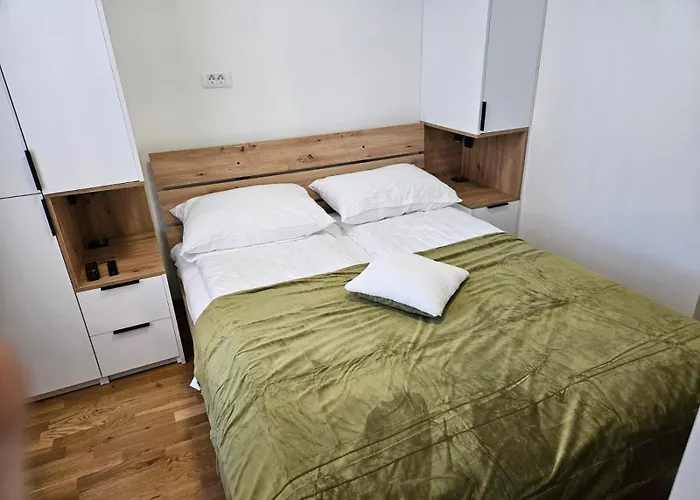Apartmán Privatni A31 Vucko 4*